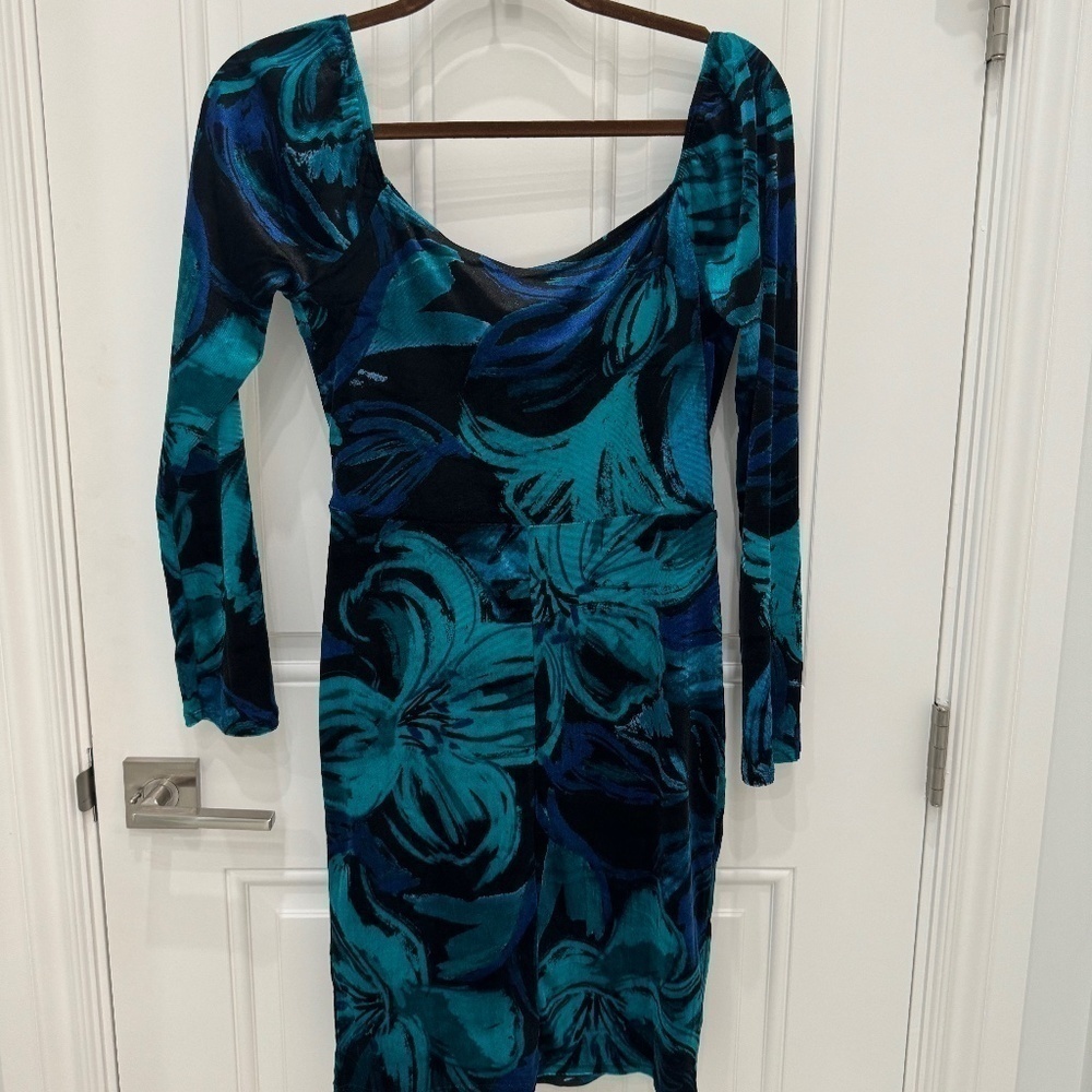 Venus Velvet-like party Dress Size S. Never worn! Blue/blk/green - Picture 2 of 4